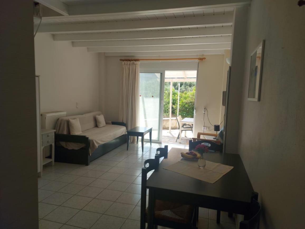 Antonis Apts, Physio Fitness Retreats Plakias Exterior foto
